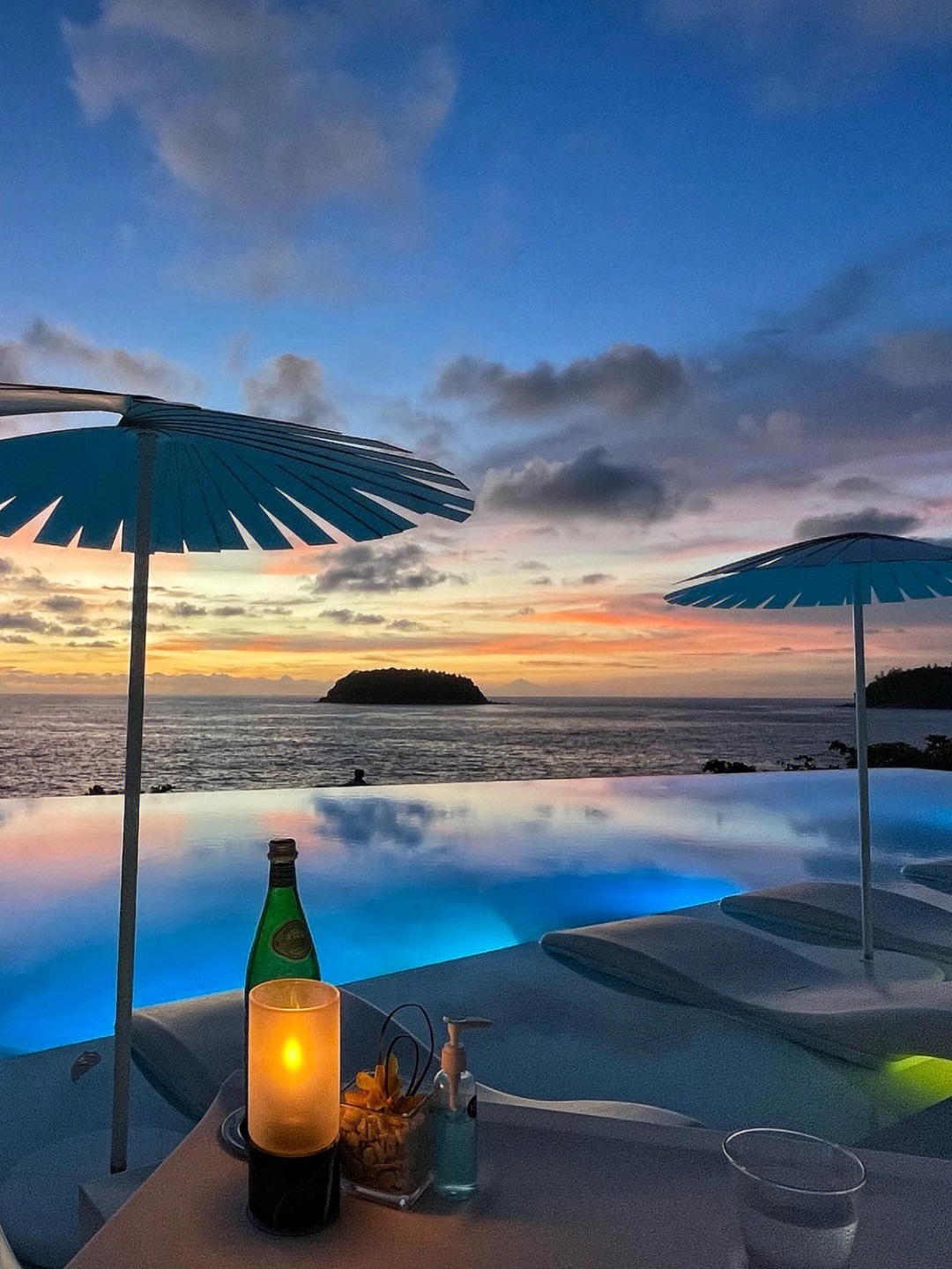 探店泰国普吉岛绝美悬崖日落五星酒店